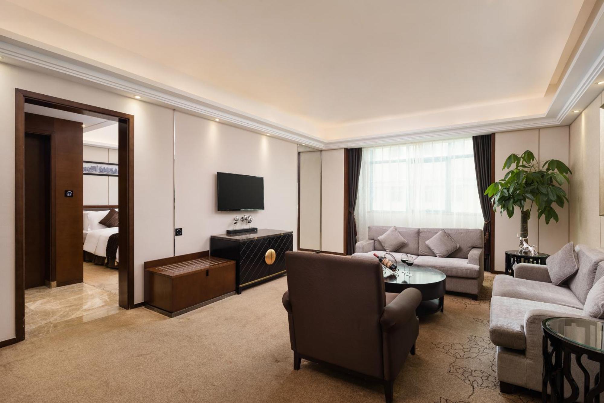 Maoming International Hotel 外观 照片