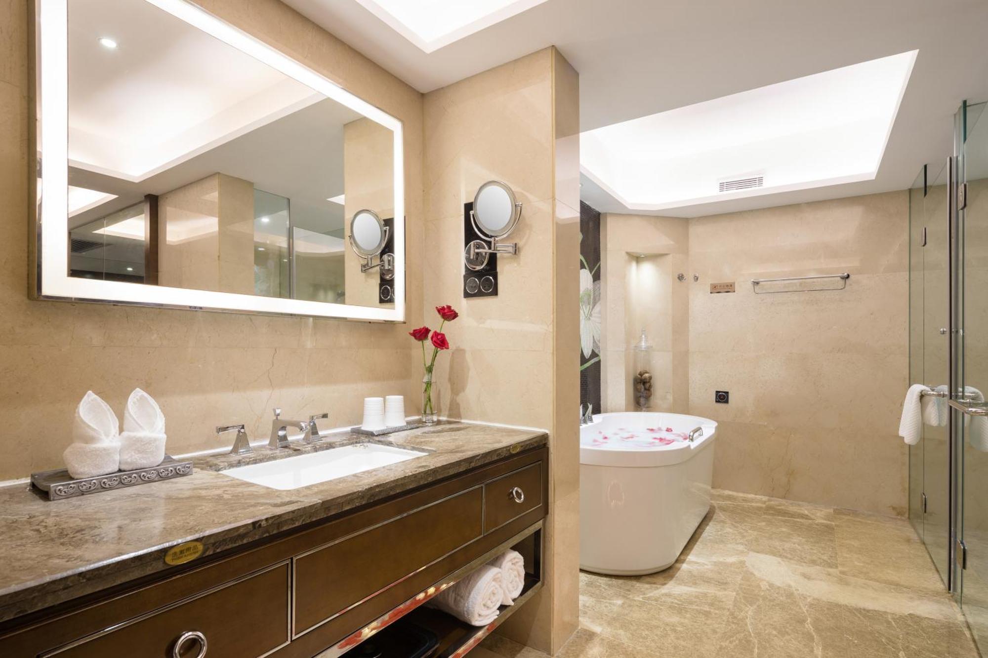 Maoming International Hotel 外观 照片